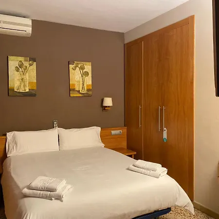 Guest house Galicia Cardedeu